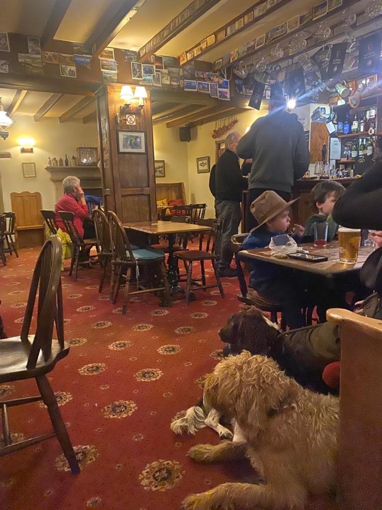 The Bridge Inn Reeth Kültér fotó